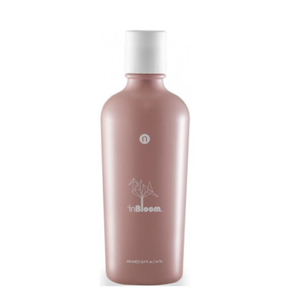 Naturalmente Moisturizing Shampoo in bloom - MR BEAUTY SALON 