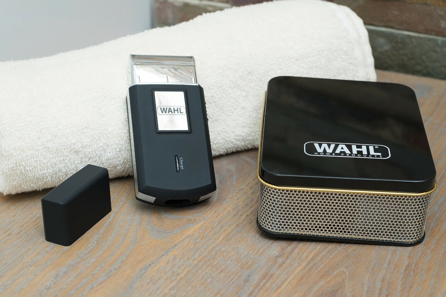 Wahl Viaggi Rasoio Batteria Viaggio Rasoio Elettrico 0,4 MM - MR BEAUTY SALON 